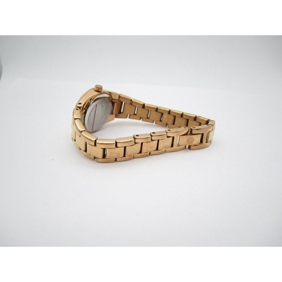 Women's Relic Quartz WR Analog 23mm Dial Causal Round Watch (E382) - Picture 10 of 10